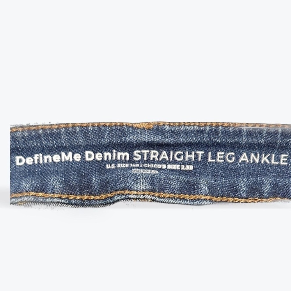 Chico's Define Me Denim Straight Leg Ankle Jeans Size 14R Blue Wash - Picture 6 of 8